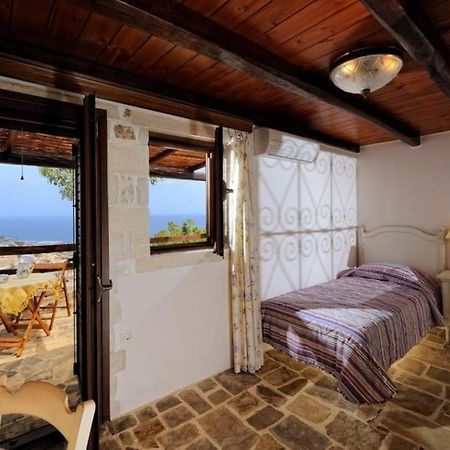 Stone House With Sea View Villa Achlia Екстериор снимка