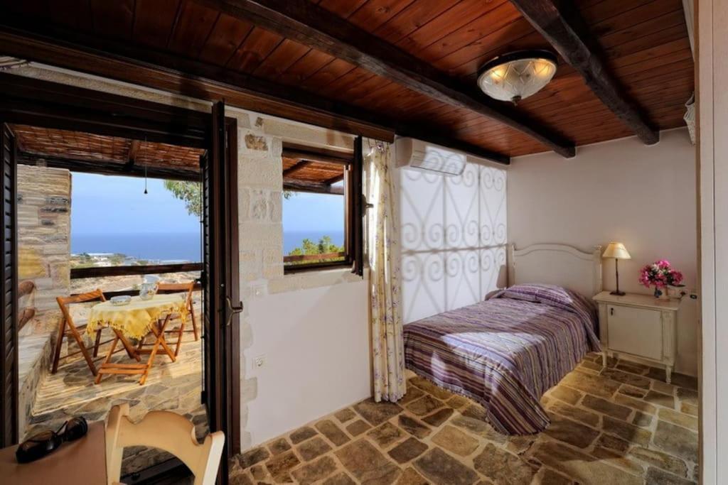 Stone House With Sea View Villa Achlia Екстериор снимка
